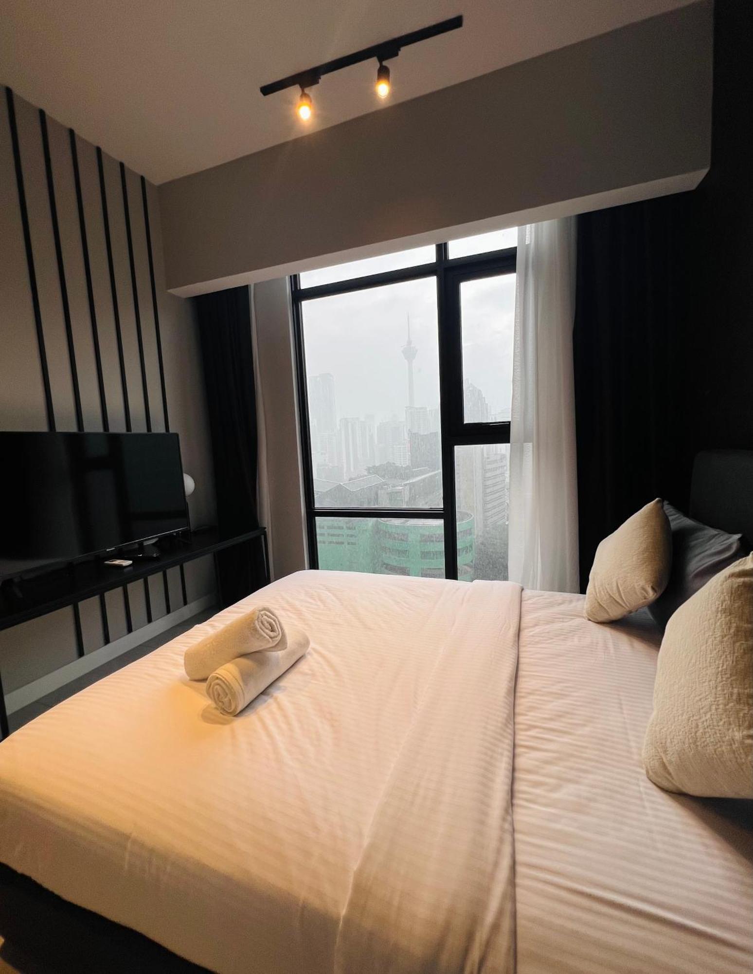 Popular Suites At Axon Residence Klcc Куала-Лумпур Екстер'єр фото